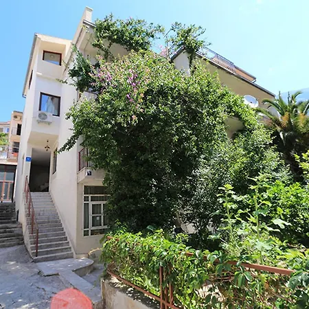 Biljana Apartment